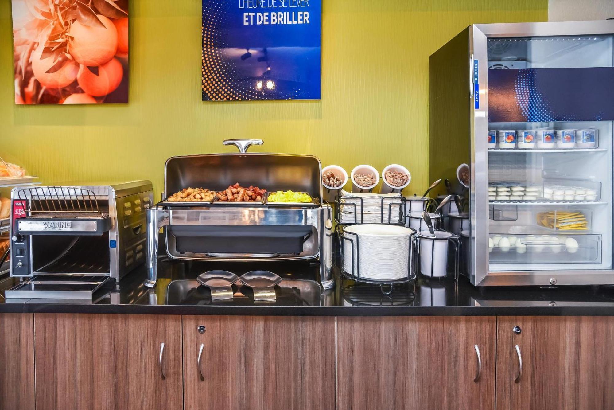 Comfort Inn Swift Current Luaran gambar